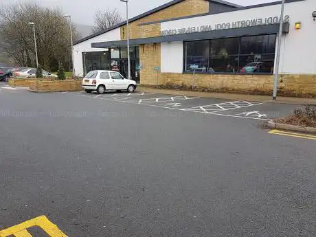 Saddleworth Pool & Leisure Centre
