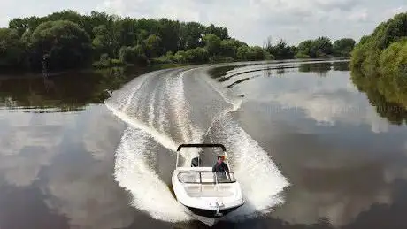 Varen Met Plezier Vaarschool & Rondvaarten