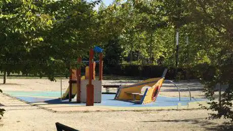 Terrain de Jeu du Jardin sous le Vent