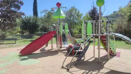 Photo de Aire de jeux publique