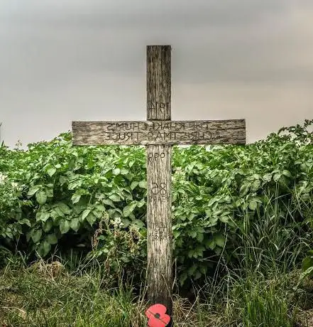 Photo de The Khaki Chums 1914 Christmas Truce Cross