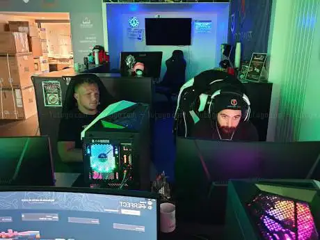 TEAM FACTORY