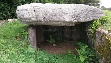 Runesto dolmen