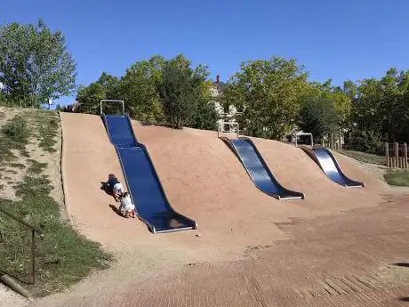 Photo de Aire de jeux