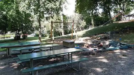 Bürenpark mit Spielplatz