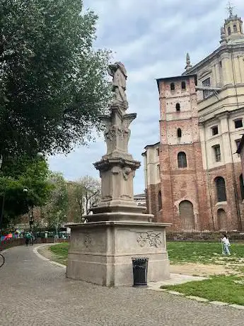 Colonna votiva san Lazzaro