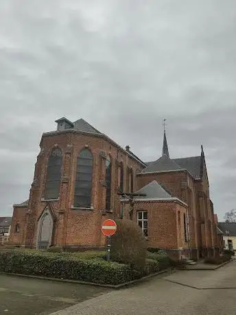 Photo de Sint Antonius Abt Kerk
