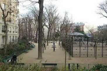 Photo de Square Carpeaux