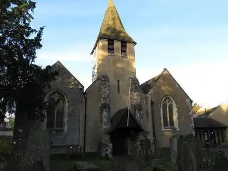 Photo de St. Michael & All Angels Church