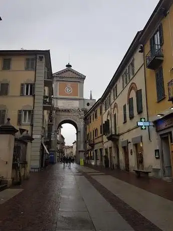 Arco Trionfale di Chieri