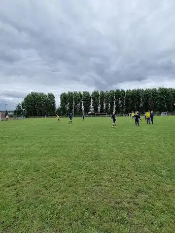 Photo de Stade de football Roland Joly