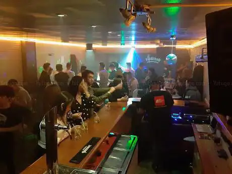 Photo de Decibels Bar Musical
