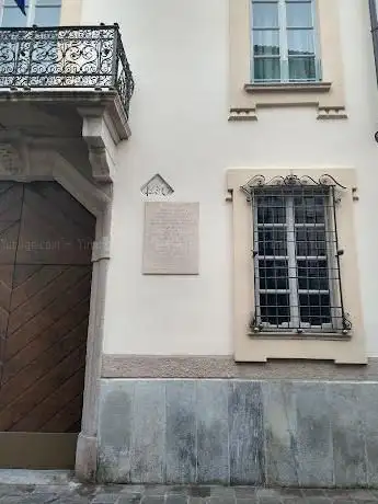 Palazzo Sommariva