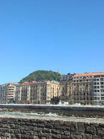 Photo de Zurriola zubi historikoa