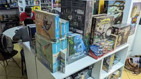 L'Ork et le Nain Saint-Denis de la Reunion Jeux de société Cartes, et figurines