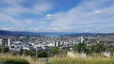 Zh Skyline