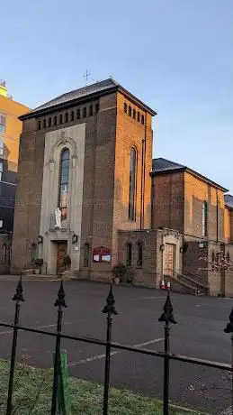 Photo de St Joseph's Roman Catholic Church Wembley