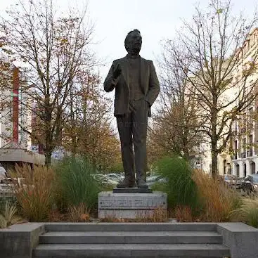 Statue Jules Destrée