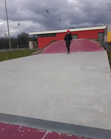 Photo de Skatepark Bessierres