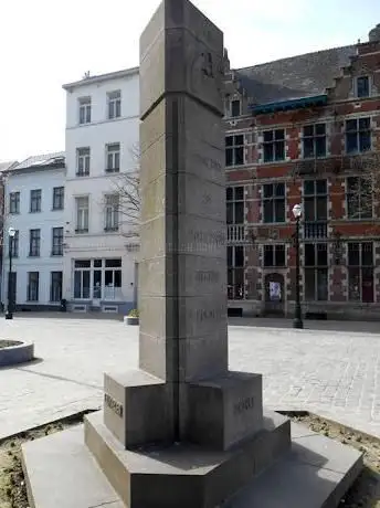 Monument aux Autos-Blindés
