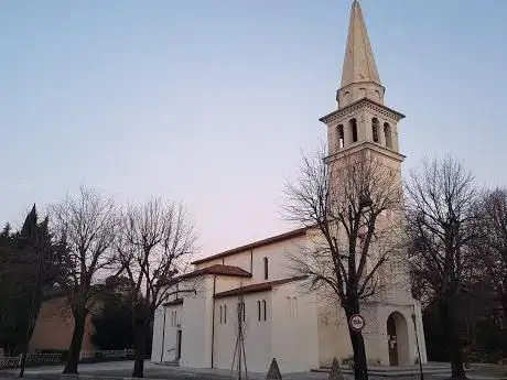 Photo de Chiesa di San Giacomo Apostolo