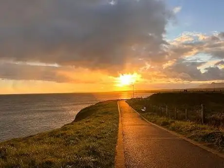 Photo de Rougey Cliff Walk