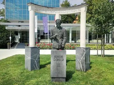Photo de Boris Kidrič Monument