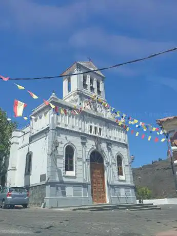 Photo de Iglesia De San Bartolome De Las Lagunetas