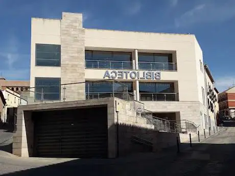Photo de Biblioteca Municipal