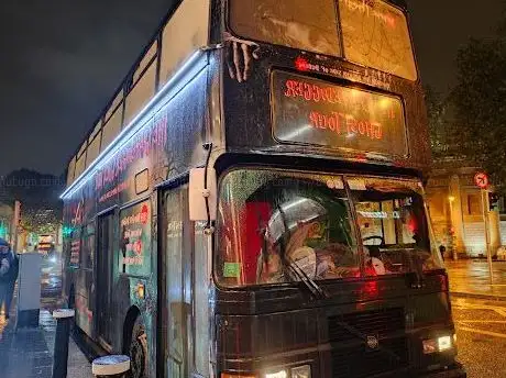 Photo de The Gravedigger Bus Tour