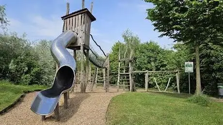 Photo de Spielplatz