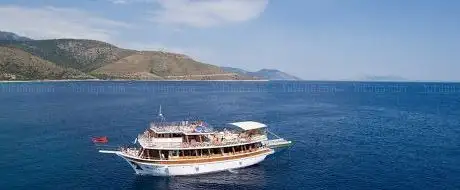 Photo de Mert Tour Datça - Günübirlik Tekne Turu