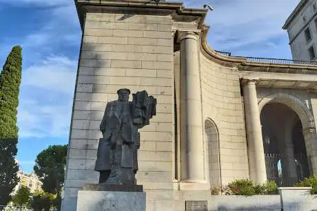 Photo de Monumento a Indalecio Prieto