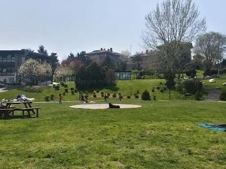 Photo de Cüneyt Arkın Sanatçılar Parkı
