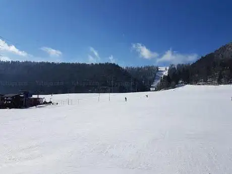 Photo de Téléskis La Corbatière – La Roche-des-Crocs SA