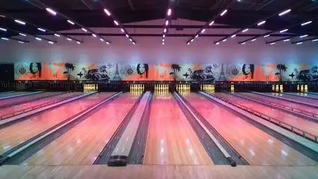 Photo of Bowling De Barjouville « XBOWL »