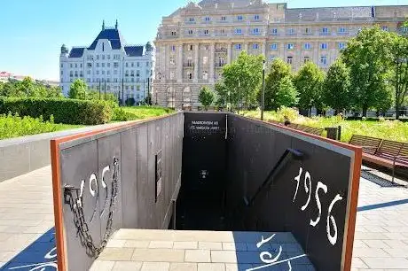 Photo de IN MEMORIAM 1956 October 25th