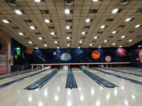 Photo de Centro de ocio familiar Bowlingvico