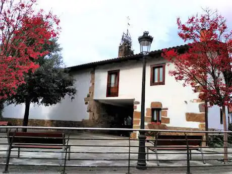 Photo de Ermita San Prudencio