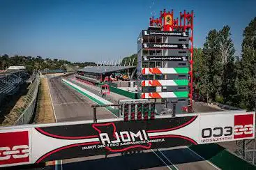 Photo de Autodromo Enzo e Dino Ferrari