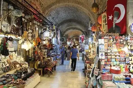 Photo de Kemeraltı Bazaar