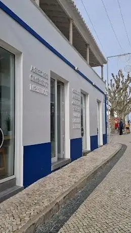 Photo de Posto de Turismo da Ericeira e Centro de Interpretação da Reserva Mundial de Surf