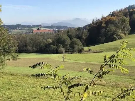 Photo de Schlossanlage Rottenstein  Sankt Georgen am Längsee