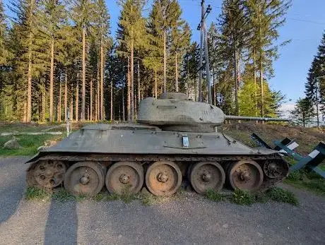 Photo de Alter Panzer (T-34-85)