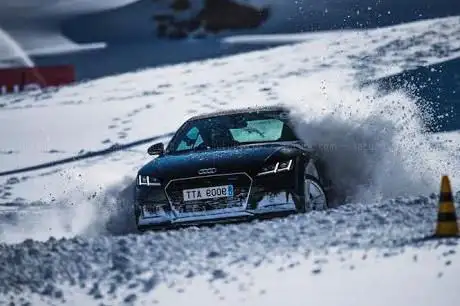 Photo de Audi Driving Experience