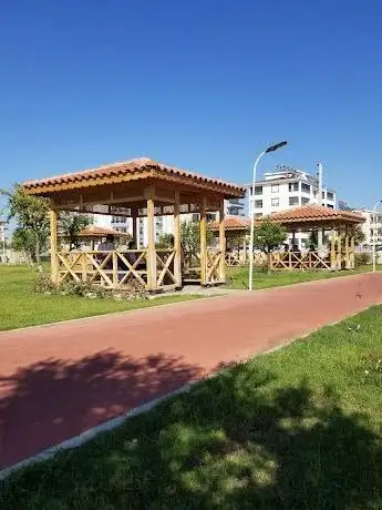 Photo de Şehit Teğmen Fikret Dinçer Parkı