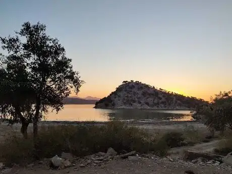 Photo de Kışla Yeni Mezarlık