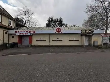 Photo de PLAY POINT Spielhalle