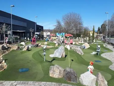 Photo de Adventure Minigolf