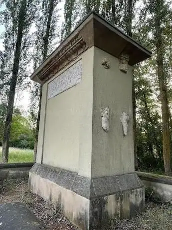 Photo de Monument funéraire gallo-romain 